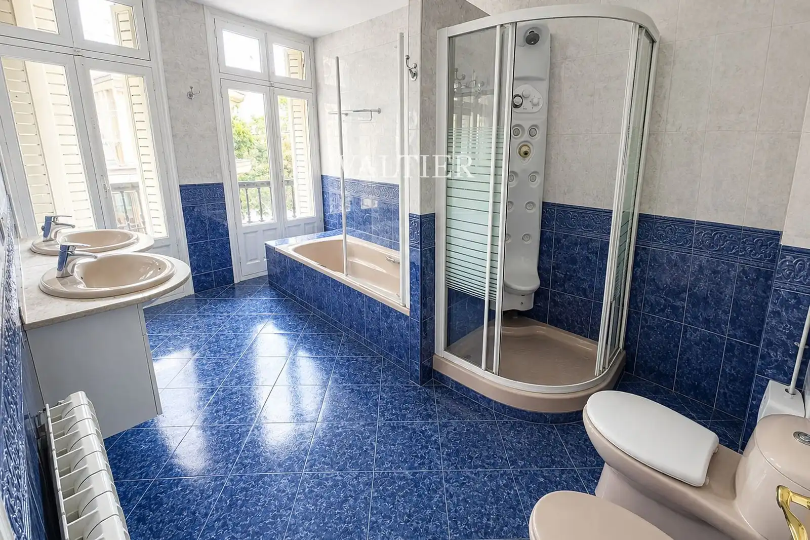 Baño de Piso de alquiler en Madrid con Amueblado