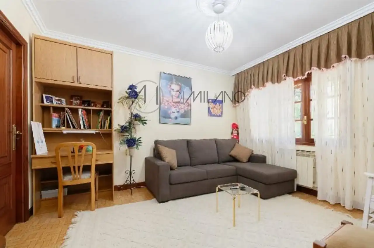 Sala d'estar de Casa o xalet en venda en Moaña amb Calefacció, Jardí privat i Terrassa