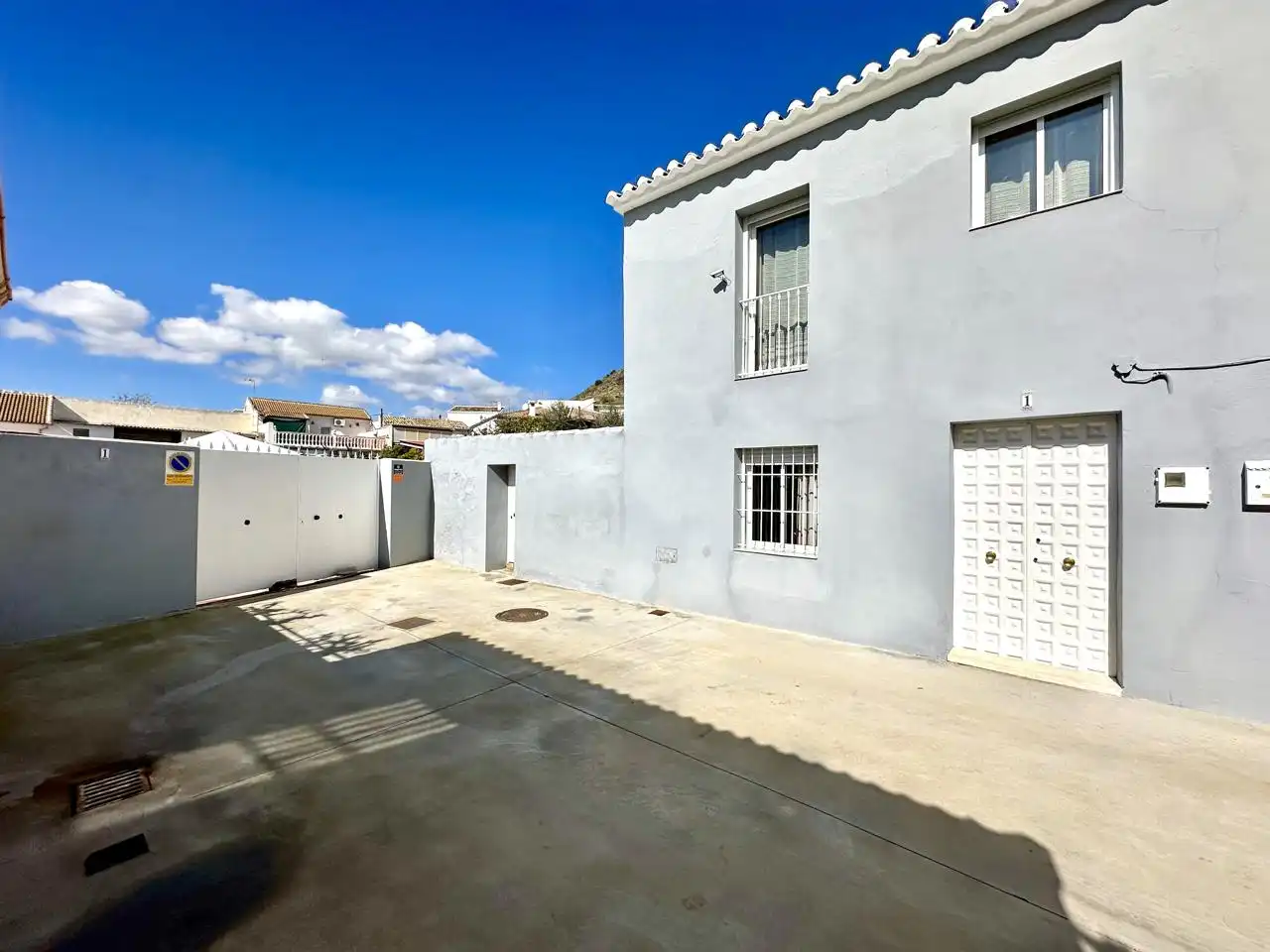 Casa amb jardí en venda a Villanueva de Algaidas