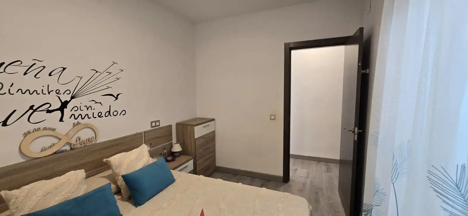 Dormitori de Casa o xalet en venda en Piedrabuena amb Aire condicionat i Moblat