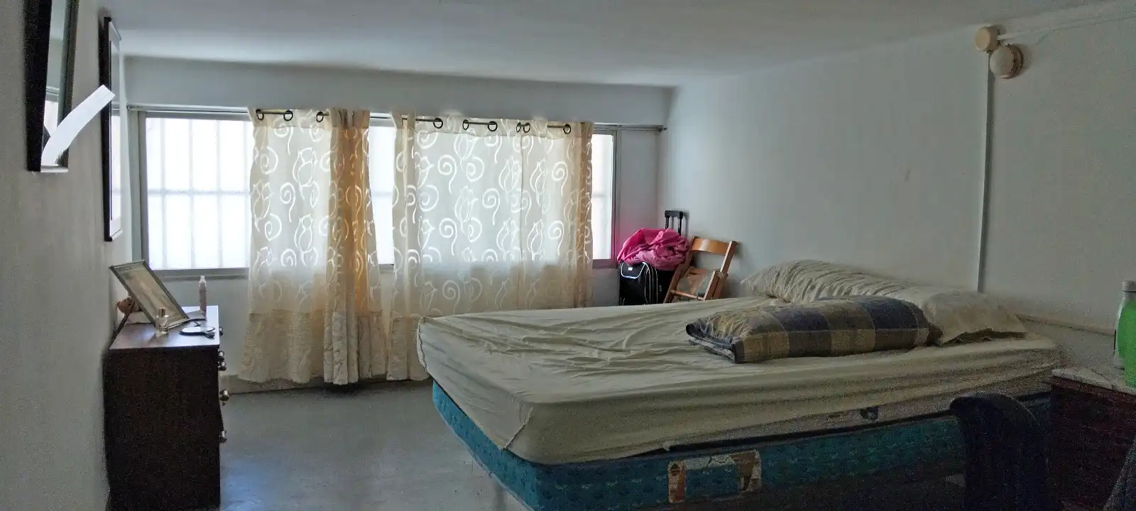 Dormitori de Local en venda en Vila-real amb Moblat