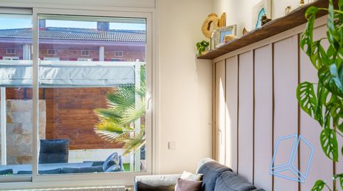 Foto 4 de Casa adosada en venta en Avinguda Sitges, Begues, Barcelona