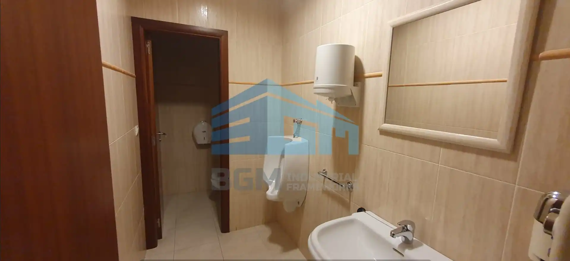Bathroom of Industrial buildings for sale in Ames  with Heating and Alarm