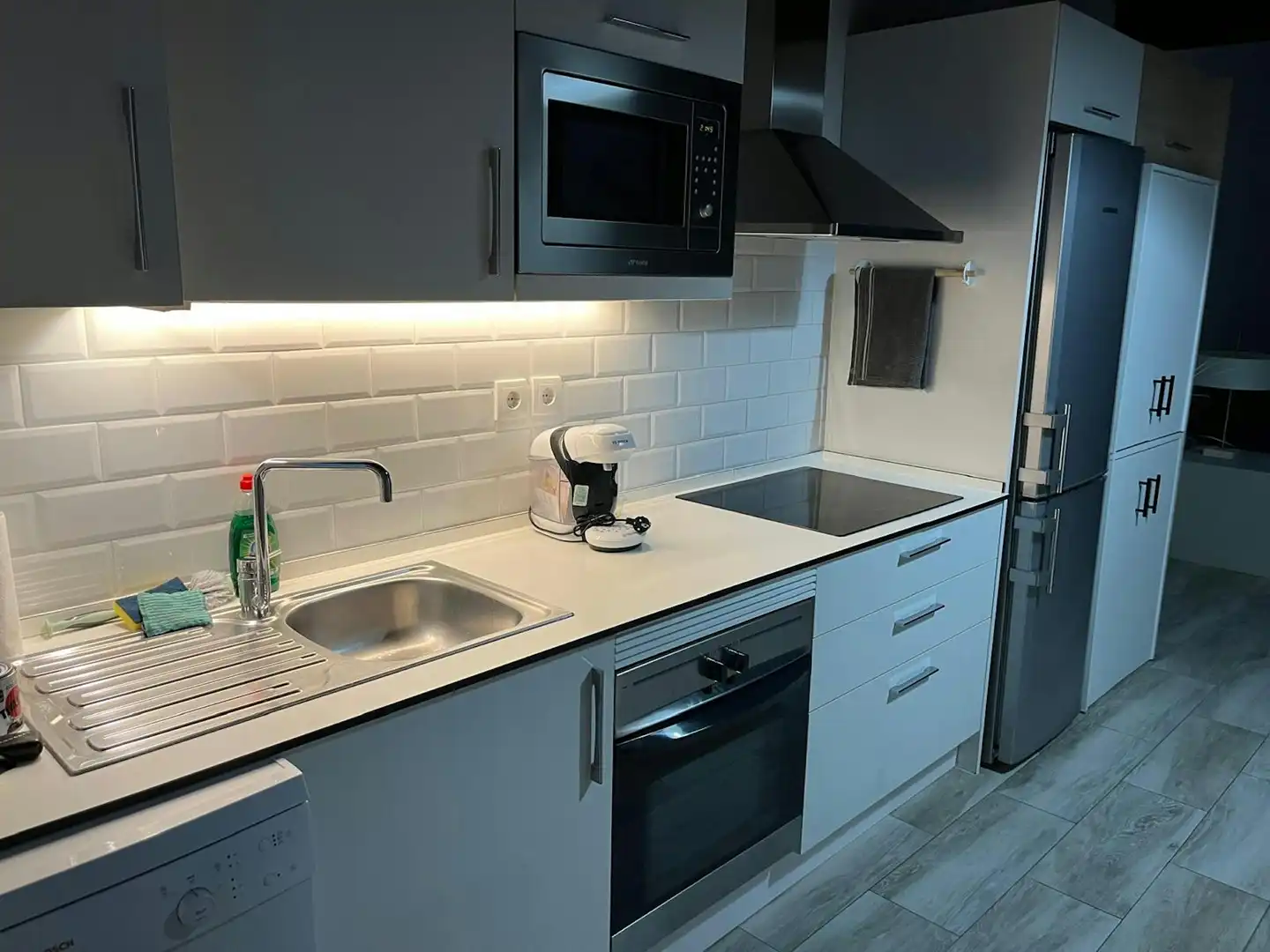 Küche von Wohnung zur Miete in Alcobendas mit Klimaanlage, Heizung und Privatgarten