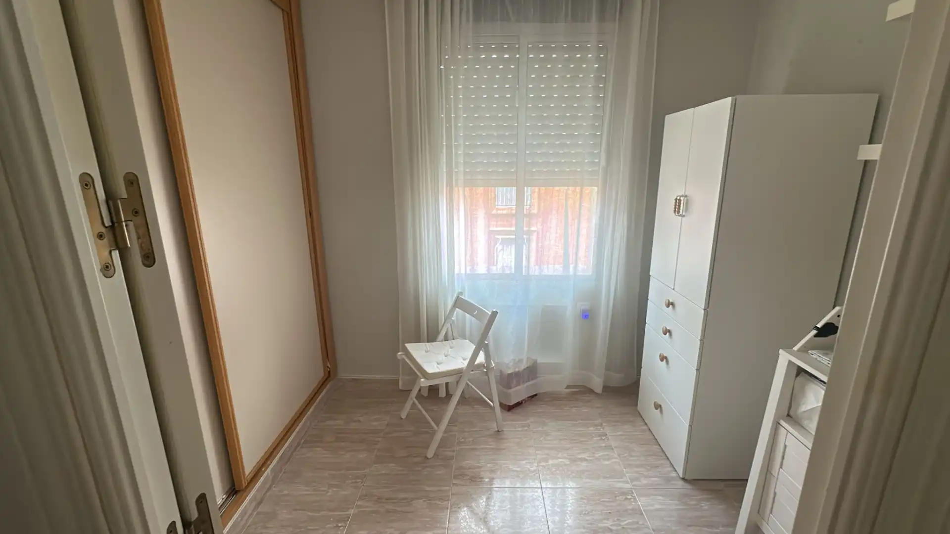 Habitación de Piso en venta en Sevilla con Aire acondicionado, Calefacción y Terraza