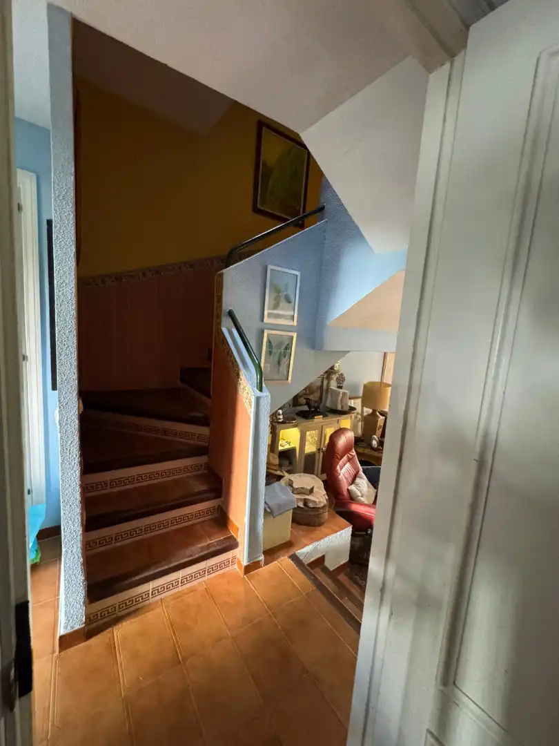 Casa adosada en venda en Casares amb Jardí privat, Terrassa i Forn