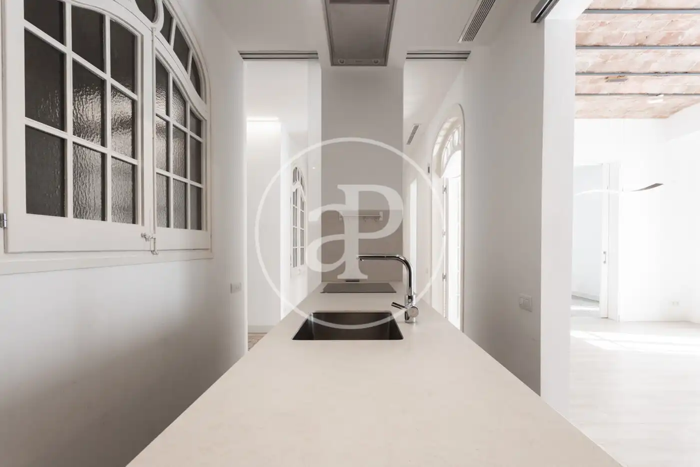 Flat with terrace to rent in C/ de Provença, imagen 19