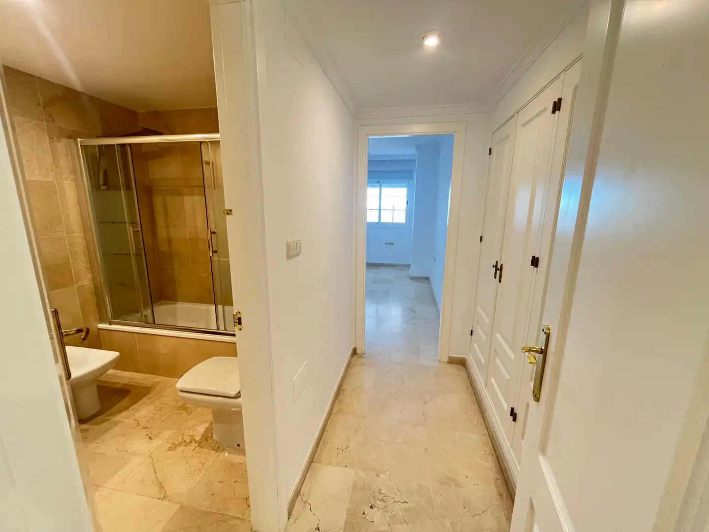 Ático de alquiler en Marbella con Aire acondicionado, Calefacción y Terraza