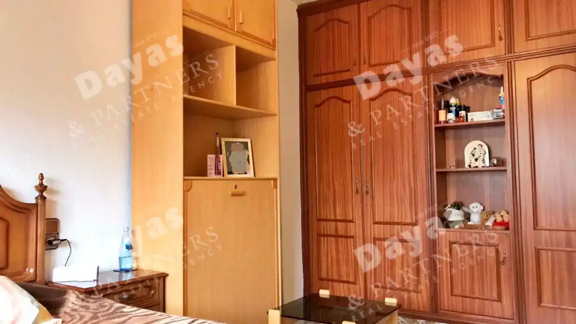 Dormitori de Casa o xalet en venda en Orihuela amb Aire condicionat