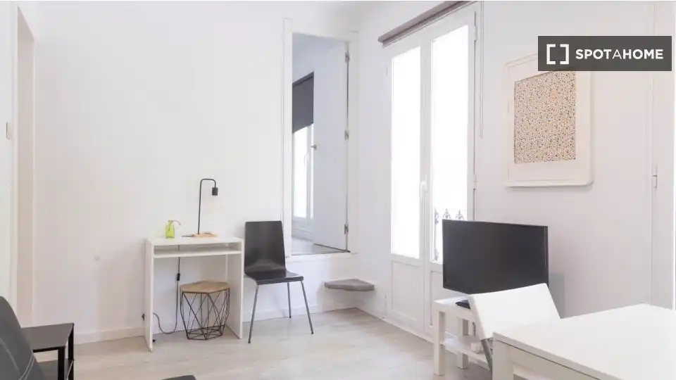 Flat with terrace to rent in Centro, imagen 2
