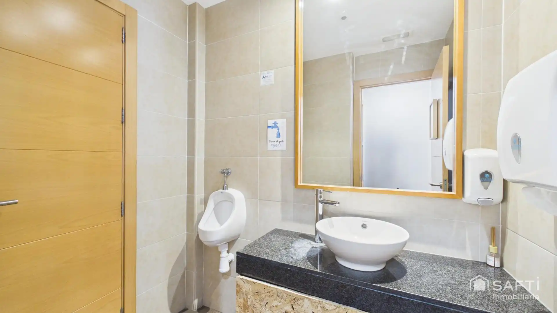 Local comercial en traspàs a Palmanova, imagen 30
