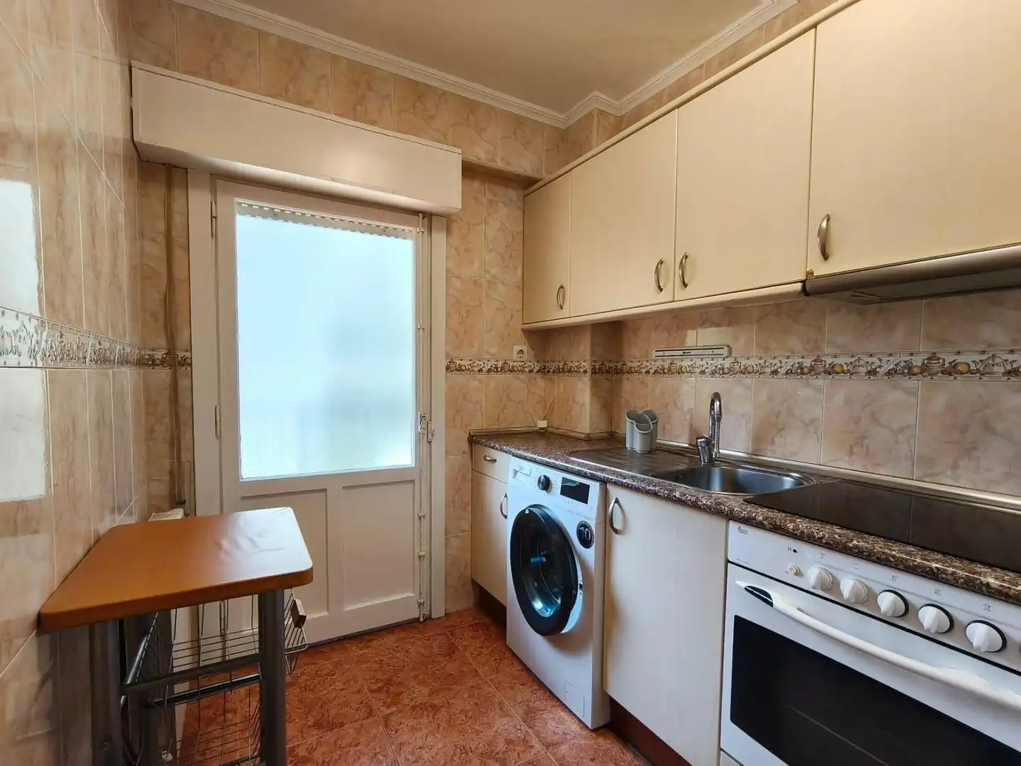 Küche von Wohnung zur Miete in Zaragoza mit Heizung, Terrasse und Balkon