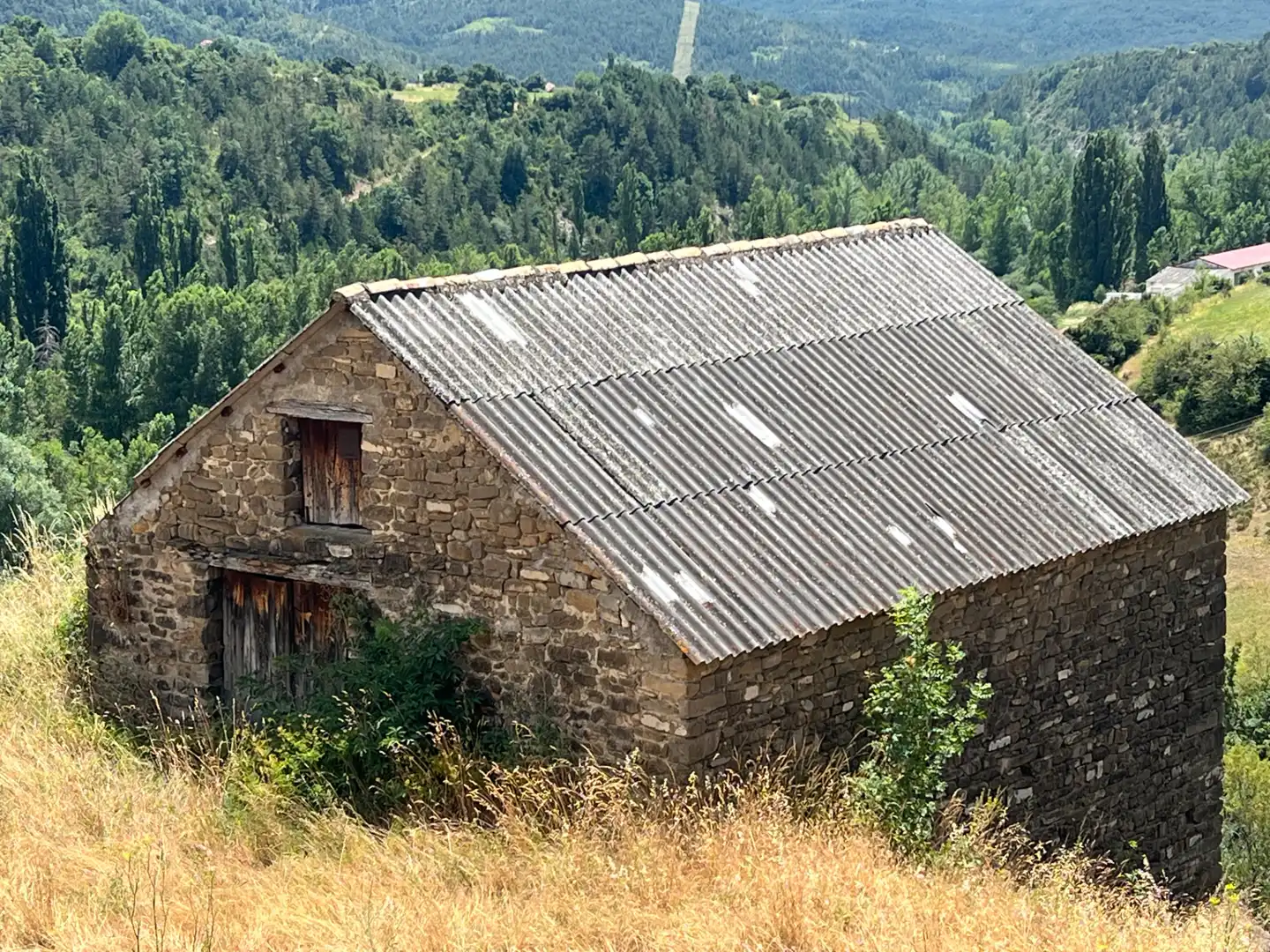 Exterior view of Country homes for sale in Aragüés del Puerto