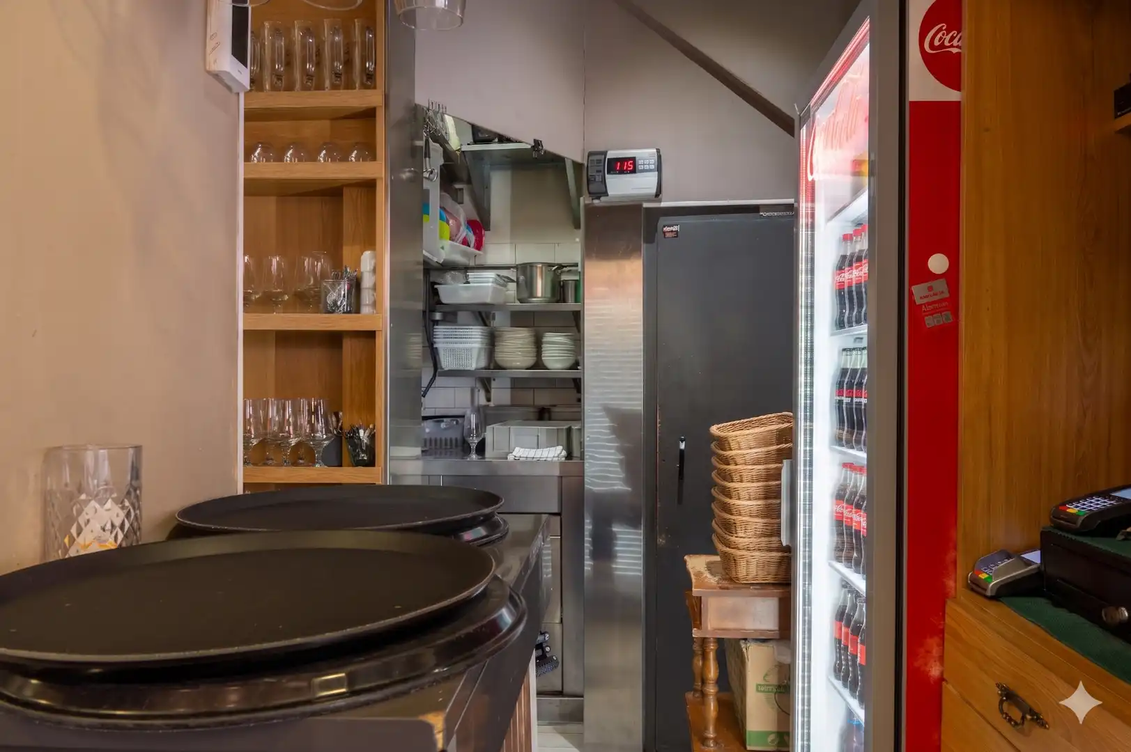 Cocina de Local en venta en A Coruña Capital  con Amueblado