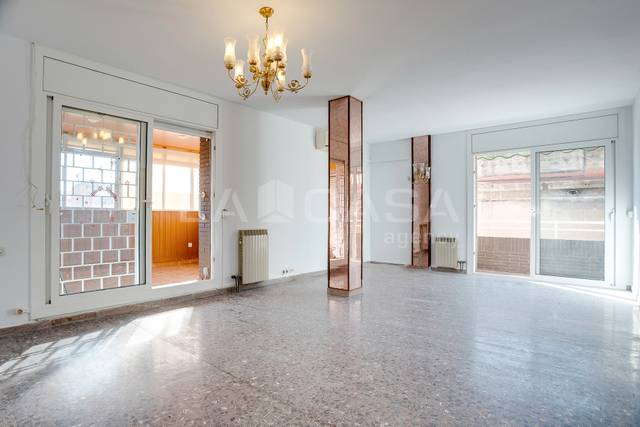 Ático en Venta en El Camp d'en Grassot i Gràcia Nova