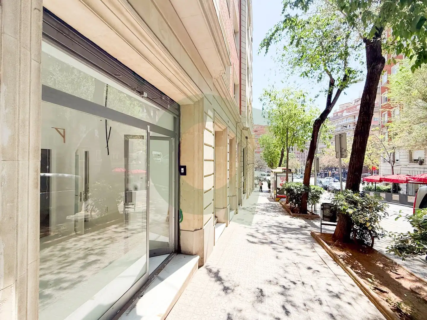 Geschaftsraum zur Miete in El Baix Guinardó, Horta - Guinardó