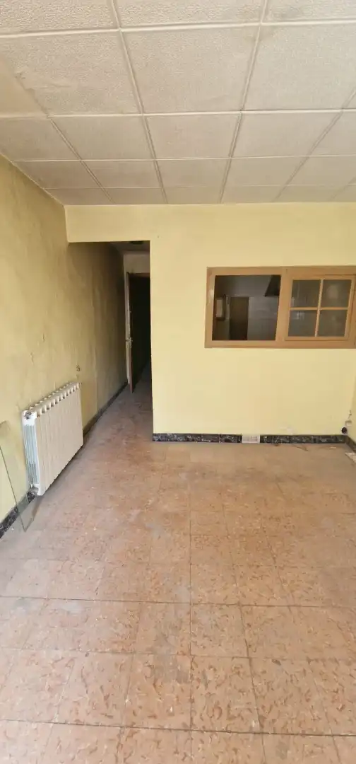 Einfamilien-Reihenhaus zum Verkauf in Castellserà mit Heizung, Terrasse und Balkon