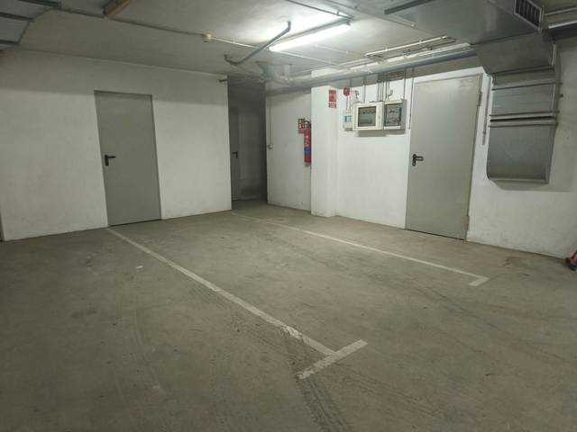 Garaje en Venta en Girona en Sant Celoni