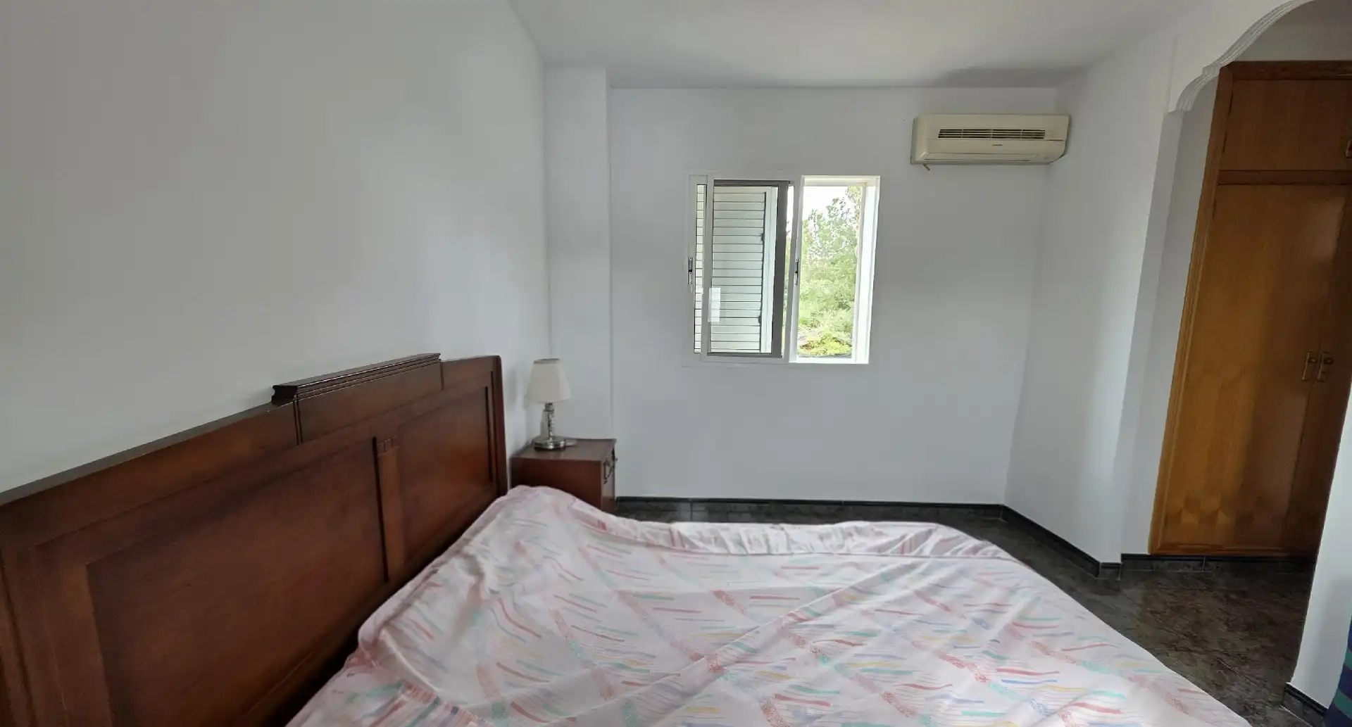 Habitación de Casa o chalet en venta en Chiva con Aire acondicionado, Jardín privado y Terraza