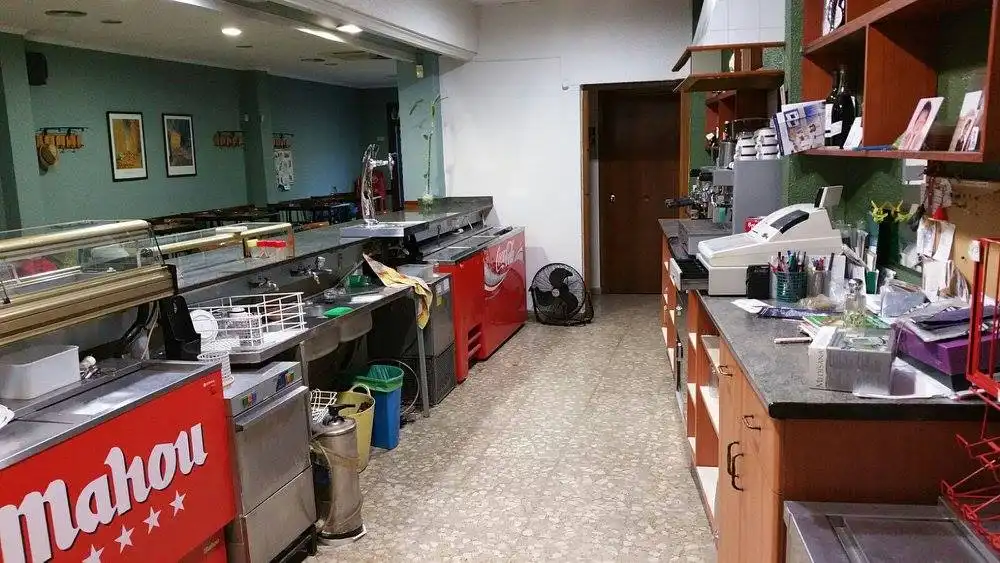 Cocina de Local de alquiler en Antella con Aire acondicionado, Calefacción y Terraza