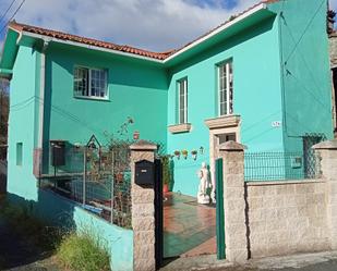 Vista exterior de Casa adosada en venda en Pontedeume amb Terrassa, Moblat i Forn