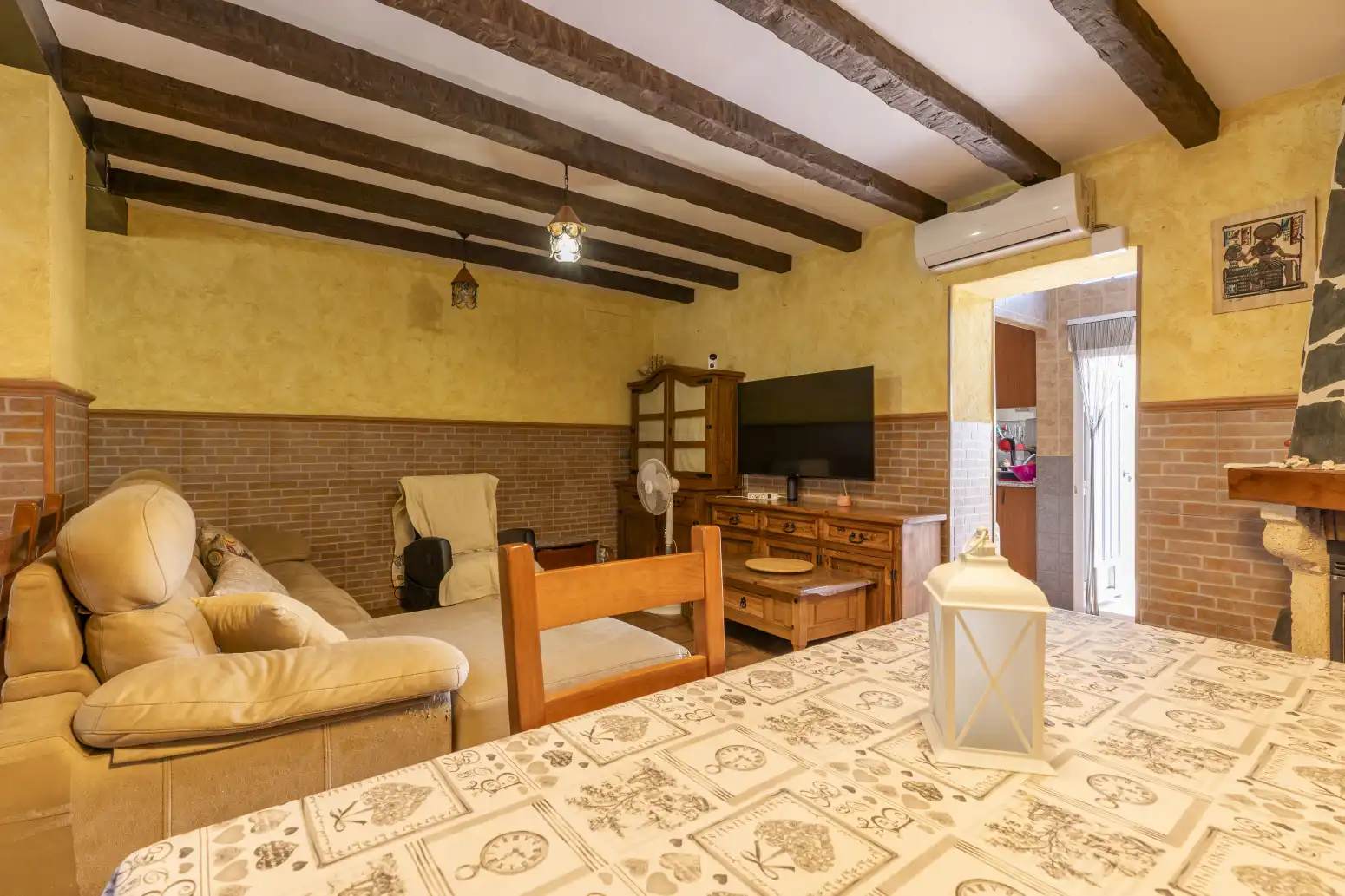 Sala d'estar de Casa adosada en venda en Moncada amb Aire condicionat, Calefacció i Terrassa