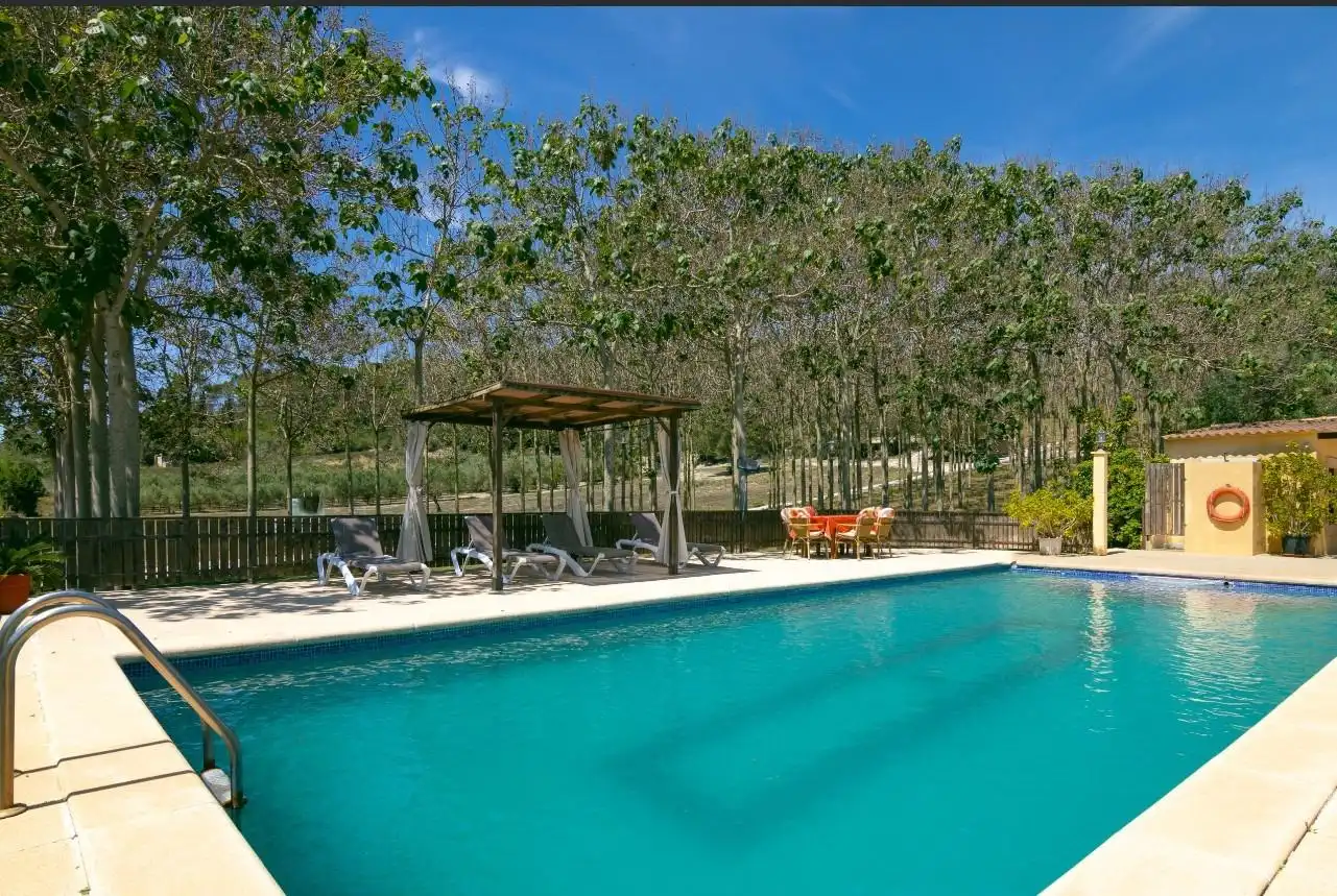 Casa rústica amb piscina en venda a Llubí, imagen 31