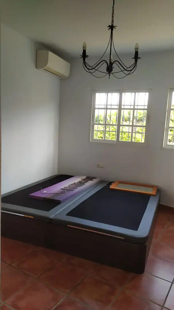 Detached house with pool to rent in Camino de la Cruz 13, imagen 4