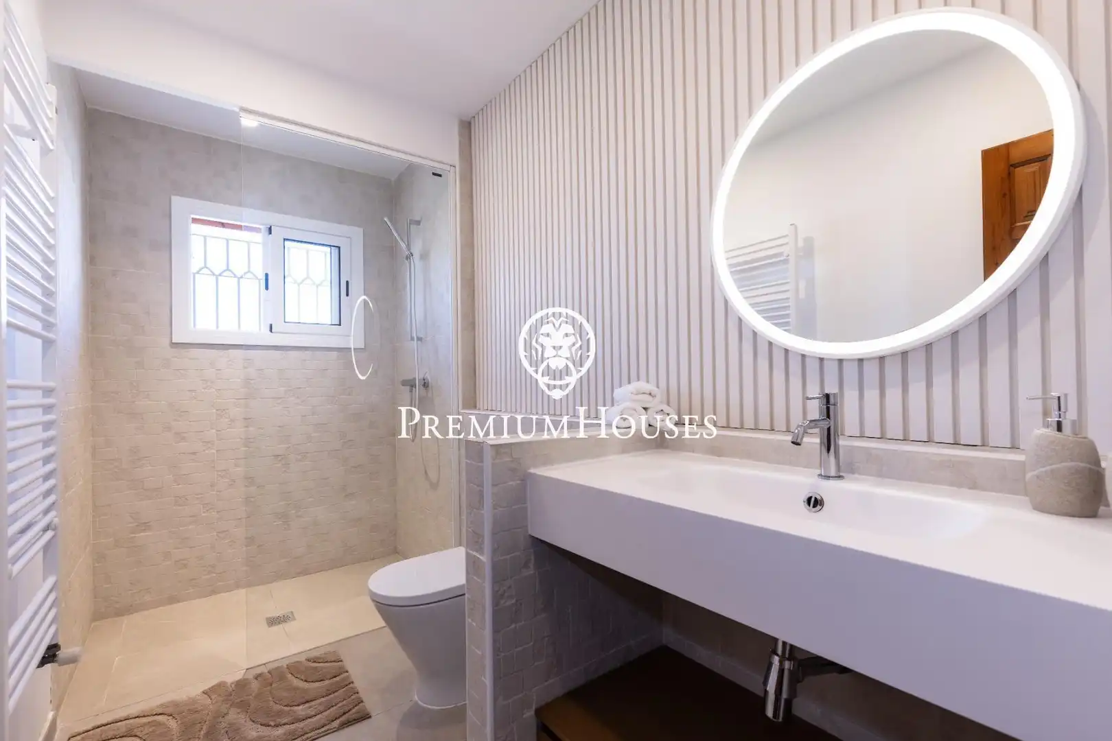 Baño de Casa o chalet de alquiler en Cunit con Aire acondicionado, Calefacción y Jardín privado