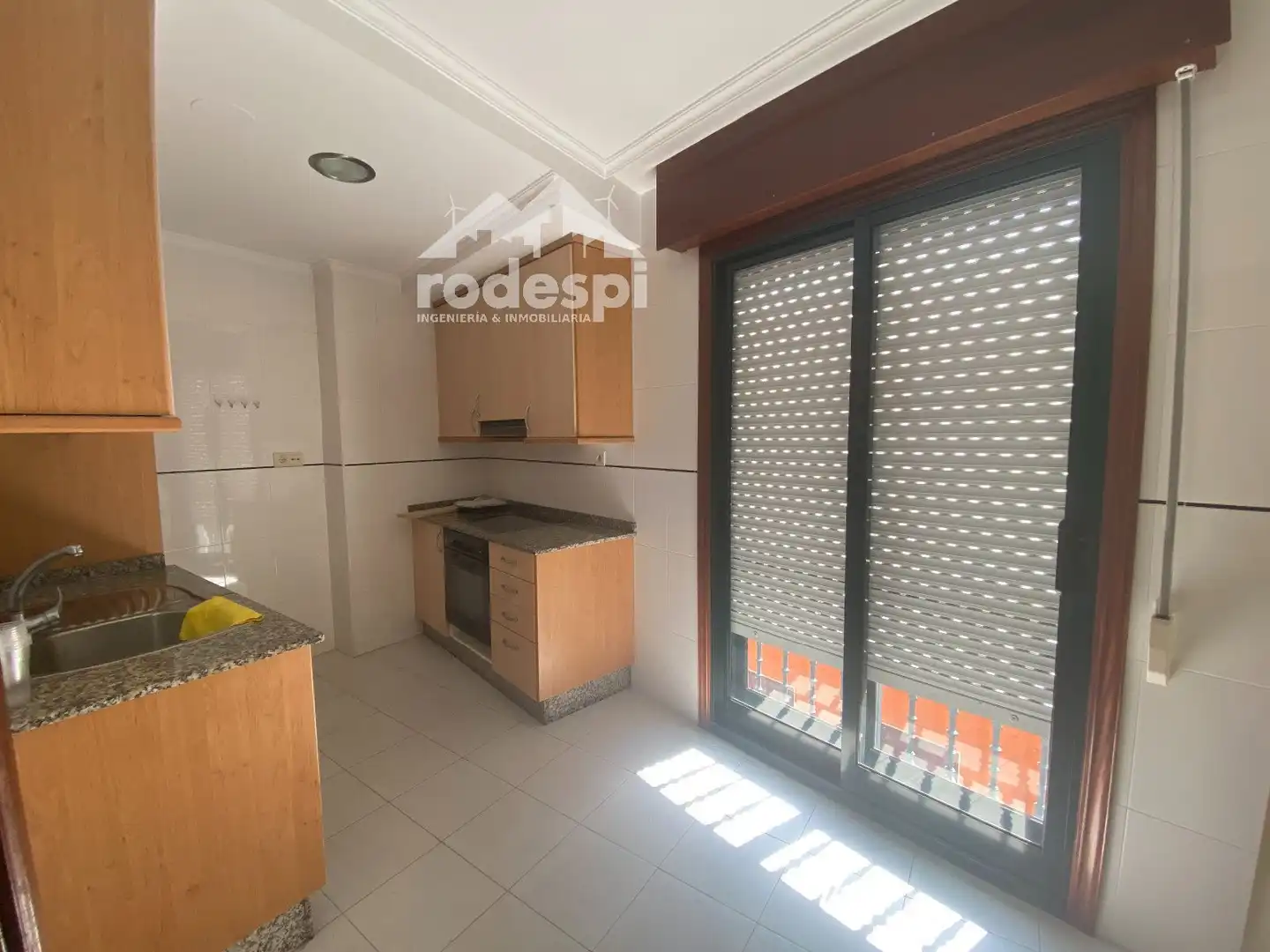 Kitchen of Flat for rent in A Cañiza    with Heating, Storage room and Furnished