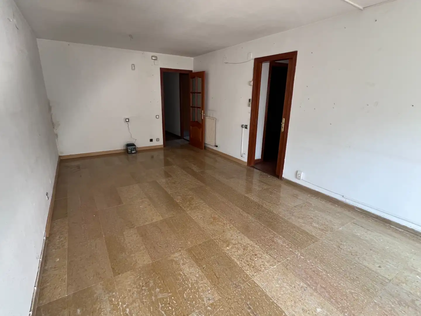 Erdgeschoss zum Verkauf in Tarragona mit Heizung und Terrasse