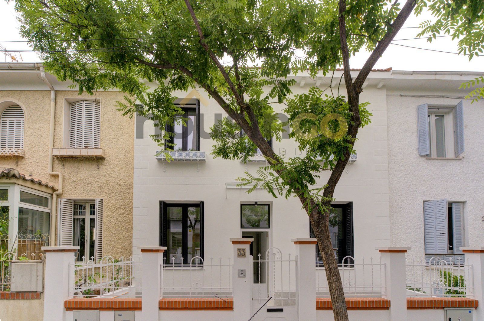Vista exterior de Casa o xalet en venda en  Madrid Capital amb Aire condicionat, Calefacció i Jardí privat