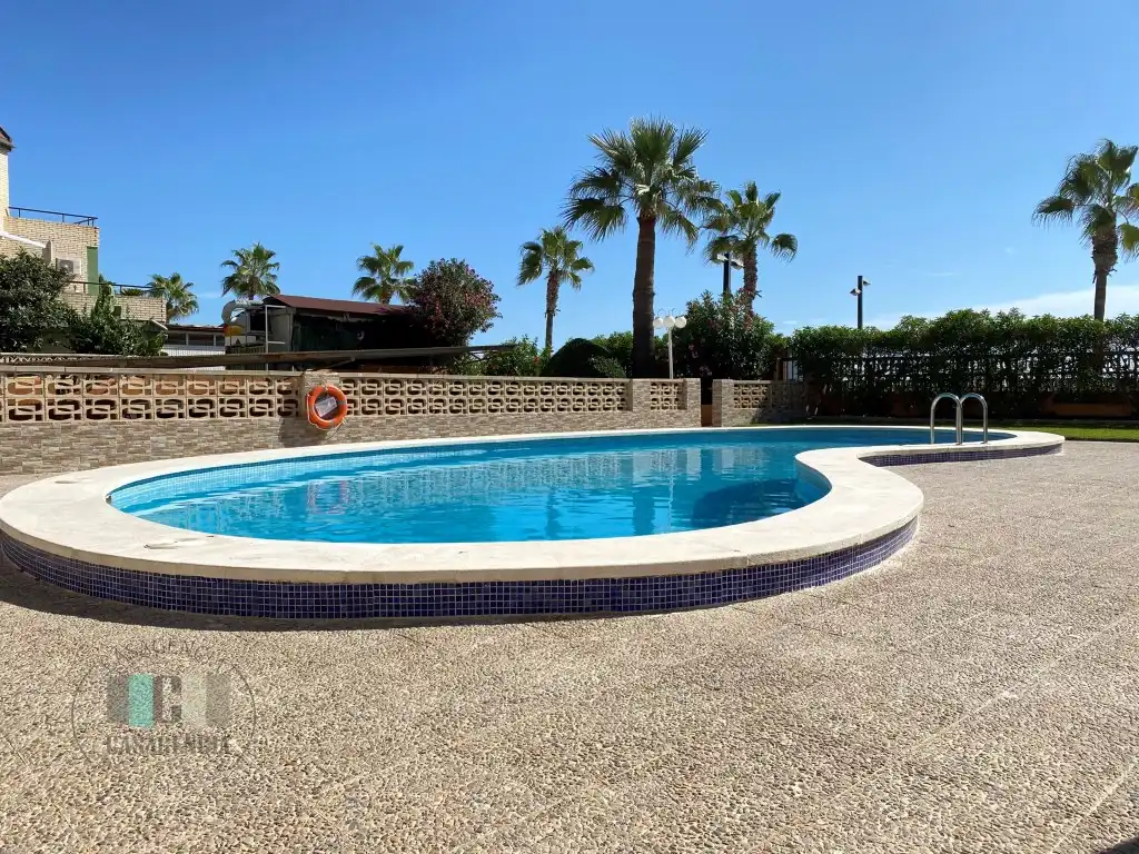 Flat for sale in Calle Navarra, Playa Morro de Gos