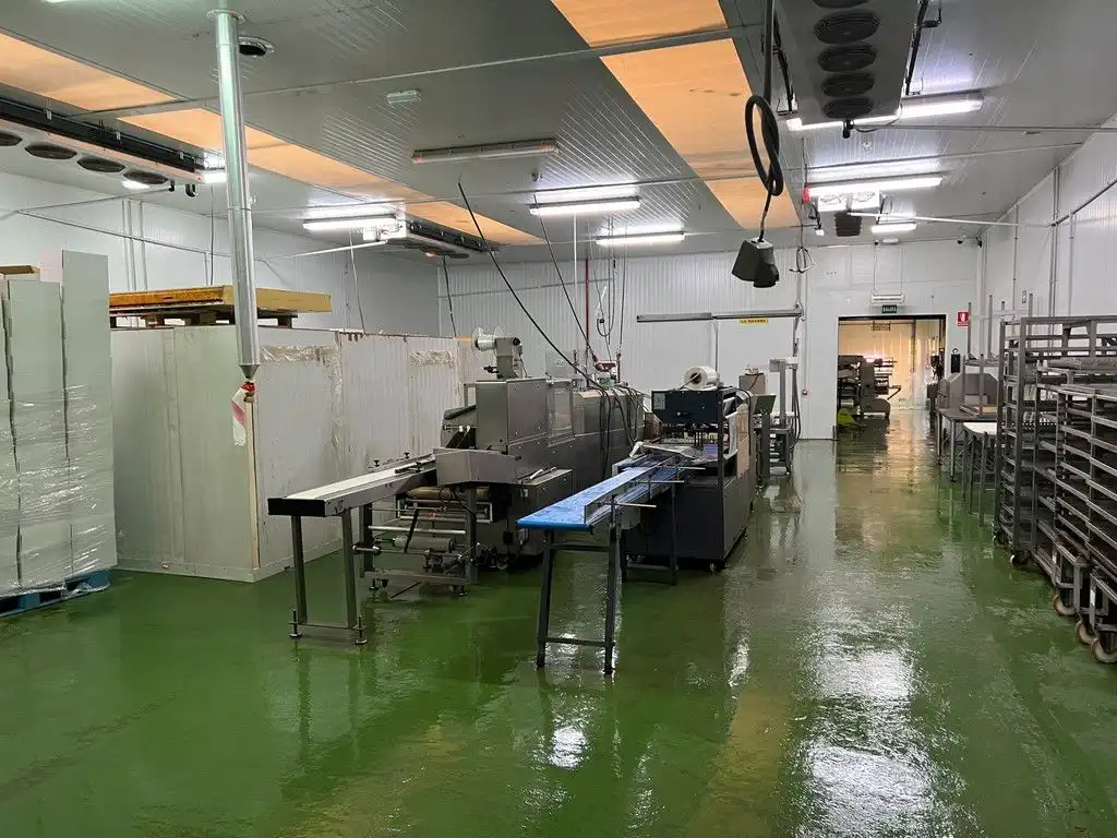 Industrial building to rent in Bergondo, imagen 7