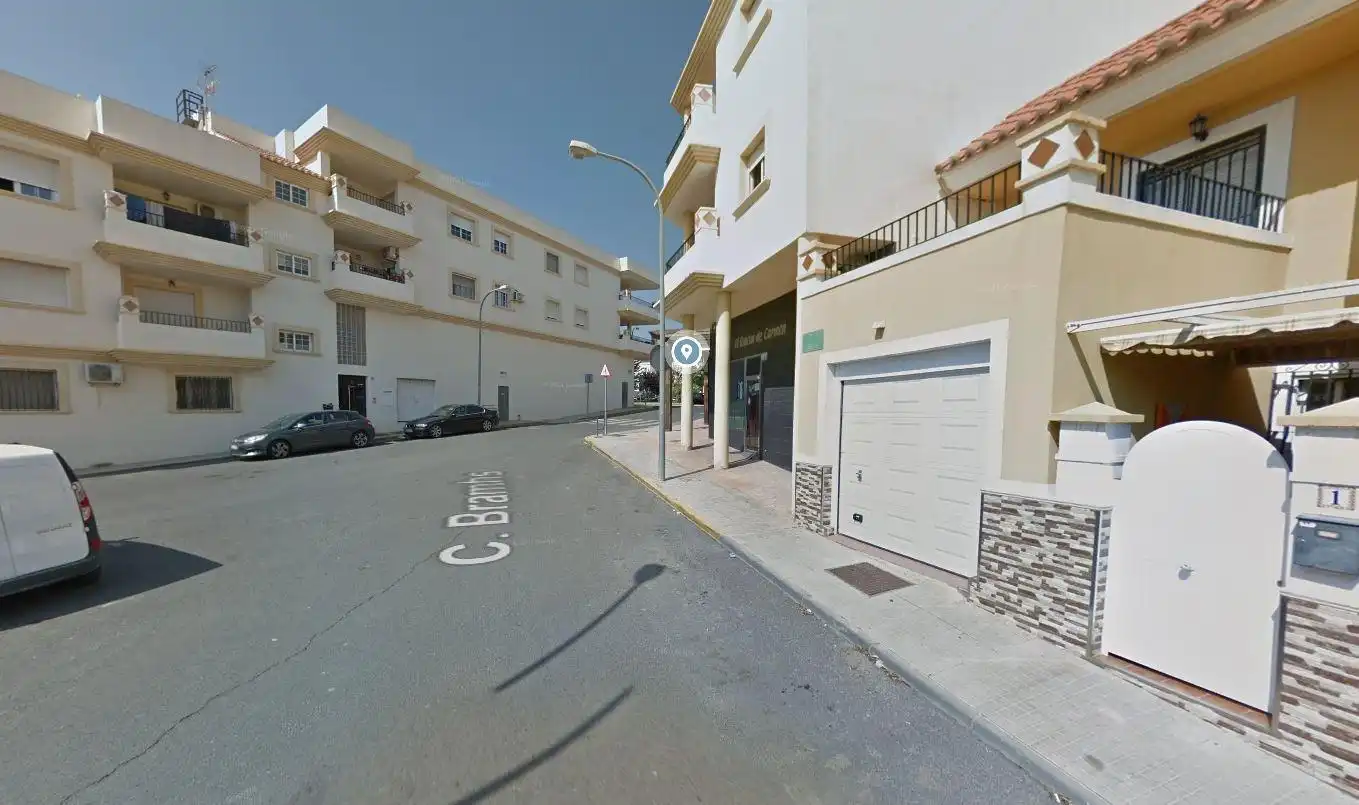Adossat en venda a BRAMHS 1, imagen 2