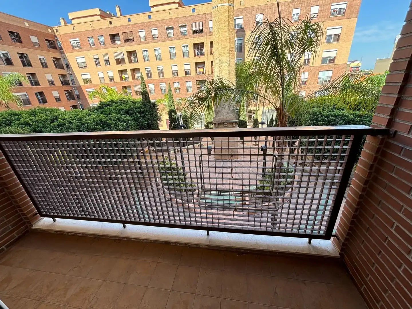 Terraza de Piso en venta en Torrent con Aire acondicionado, Calefacción y Trastero