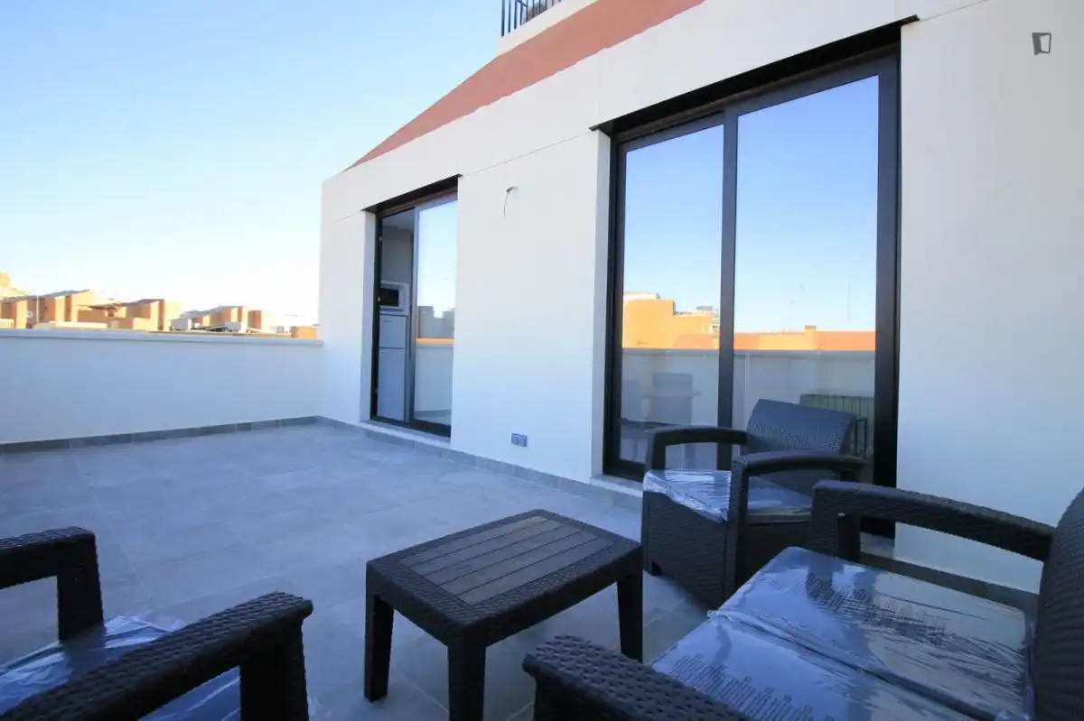 Apartamento de alquiler en Almendrales