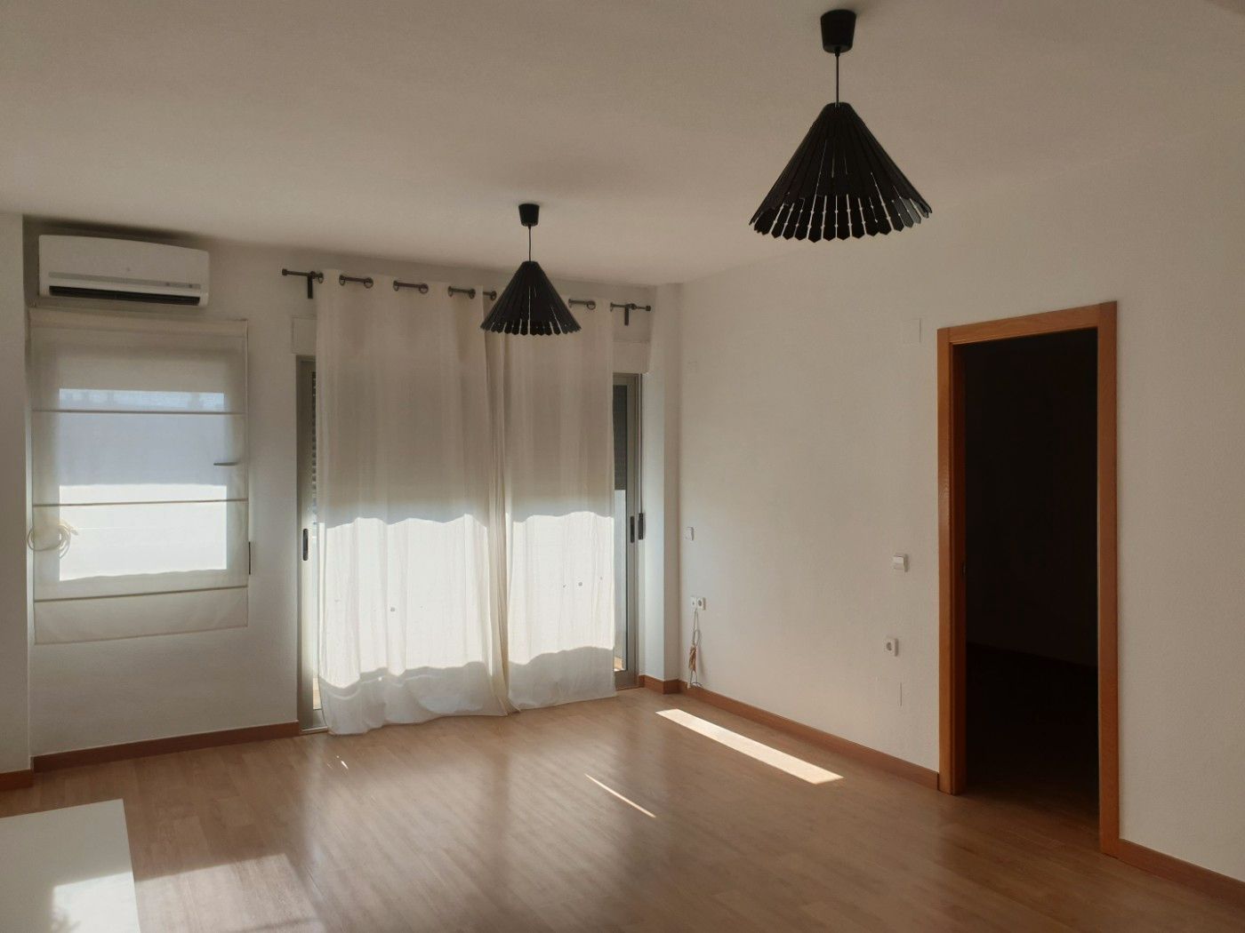 Sala d'estar de Pis de lloguer en  Murcia Capital amb Parquet, Traster i Forn