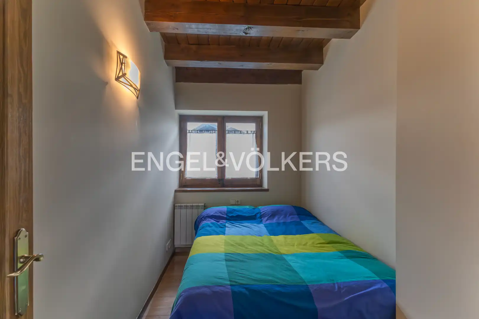 Dormitori de Casa adosada en venda en Bellver de Cerdanya amb Calefacció, Parquet i Terrassa