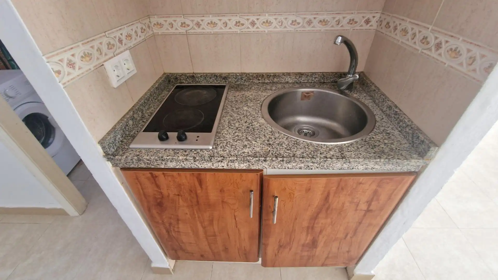 Kitchen of Study for sale in Fuengirola  with Community pool