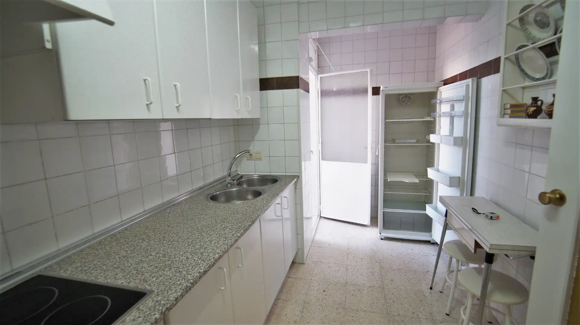 Cocina de Piso de alquiler en Badajoz con Amueblado, Horno y Lavadora