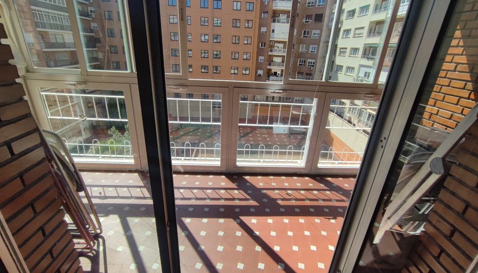 Piso de alquiler en Calle de la Reina Mercedes, Cuatro Caminos - Azca - Imagen 3