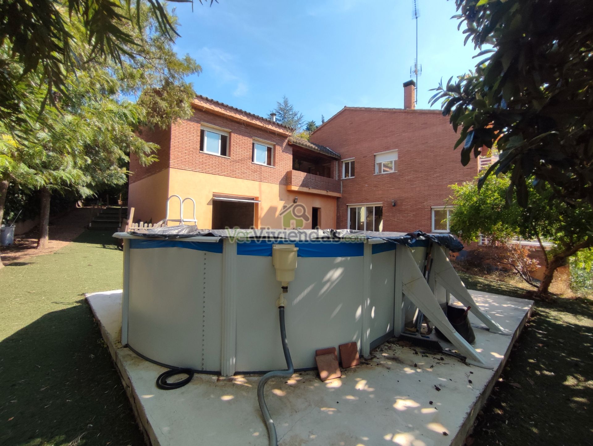 Piscina de Casa o chalet en venta en Cervelló con Aire acondicionado, Calefacción y Jardín privado