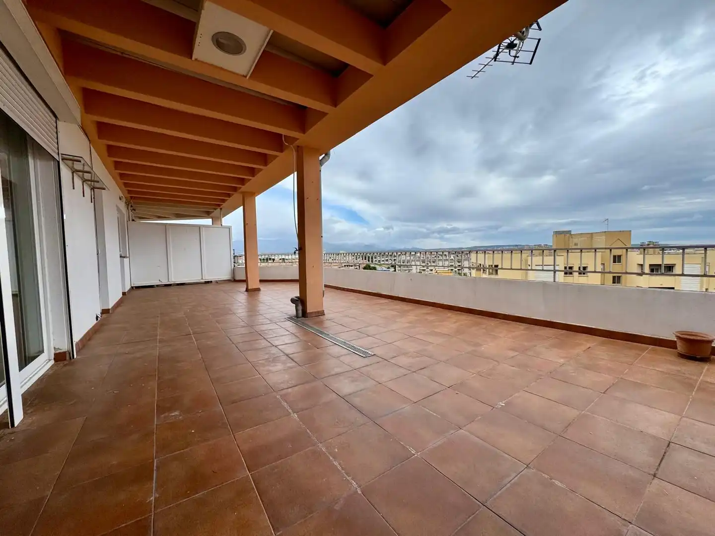 Terraza de Ático de alquiler en  Palma de Mallorca con Aire acondicionado, Parquet y Terraza