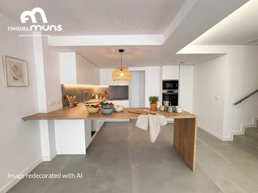 Wohnung mit Balkon zum Verkauf in Carrer del Castell de Solterra 17