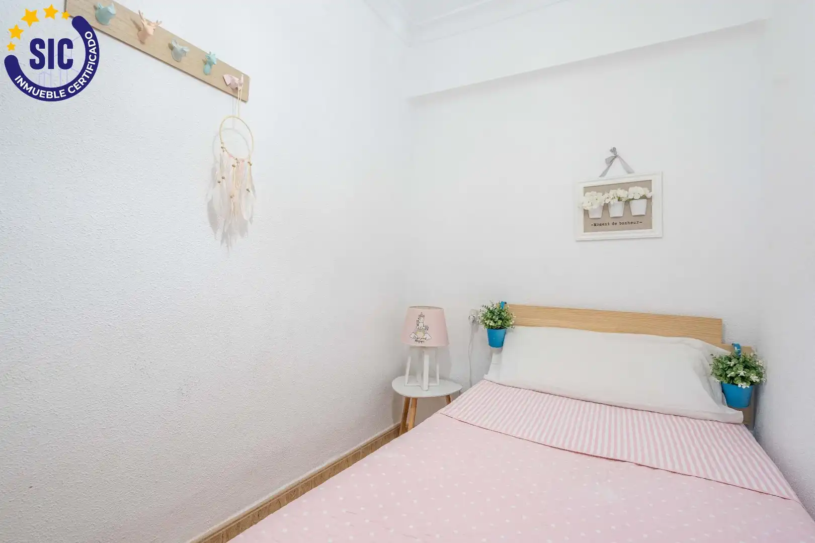 Dormitori de Apartament en venda en Sueca amb Terrassa i Balcó