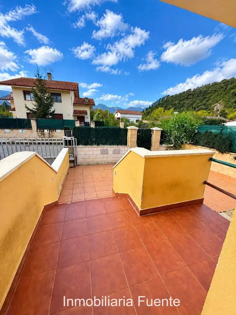 Terrassa de Casa adosada en venda en Valle de Mena, Burgos