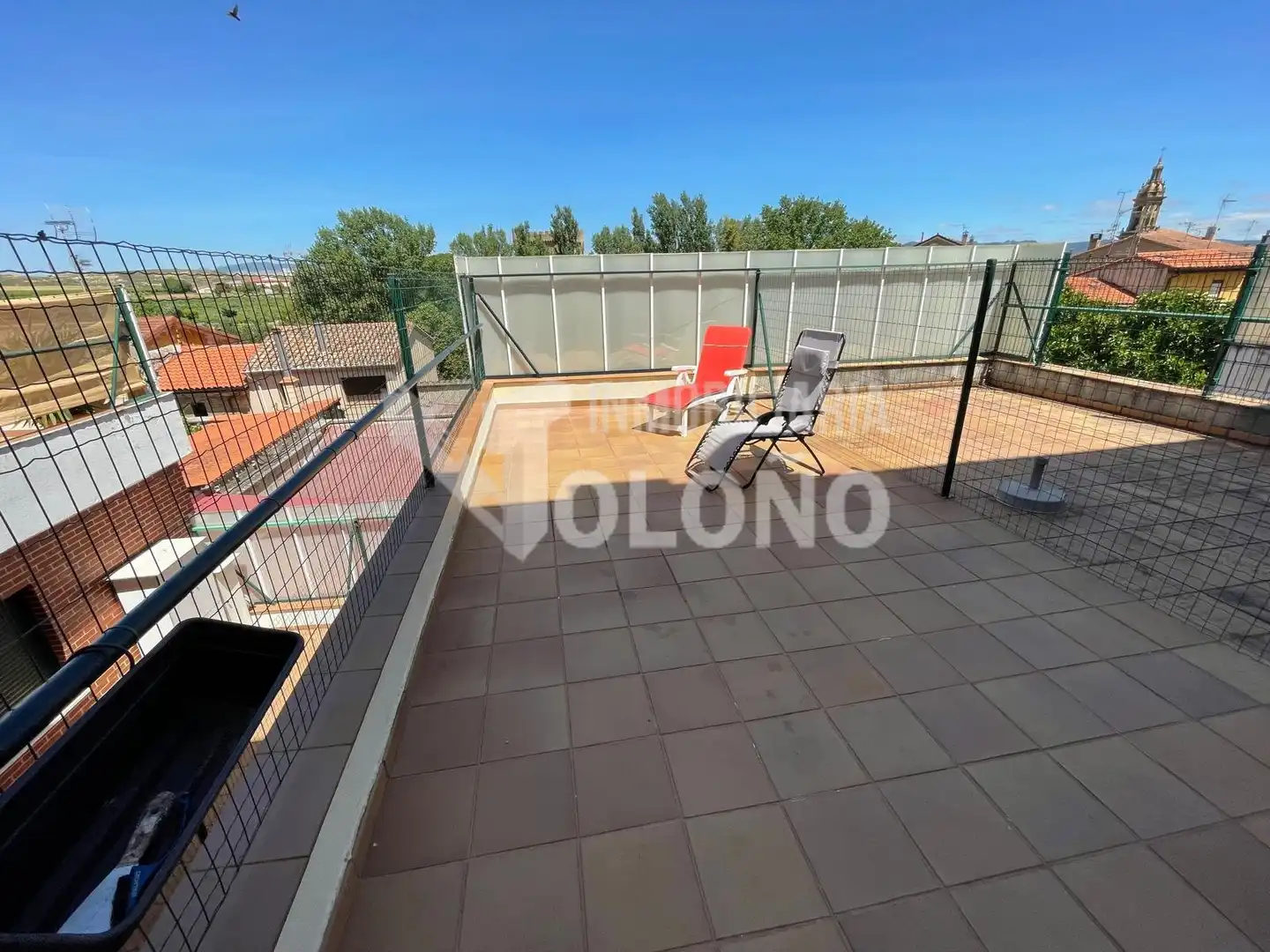 Terrasse von Wohnungen zum Verkauf in Cuzcurrita de Río Tirón mit Heizung, Terrasse und Abstellraum