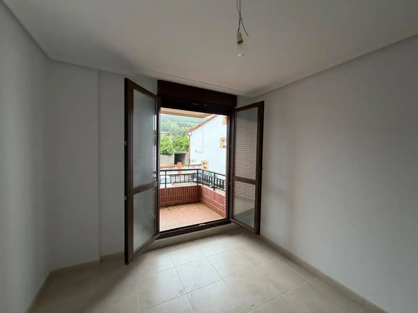 Terraza de Piso en venta en Meruelo con Calefacción, Terraza y Piscina comunitaria
