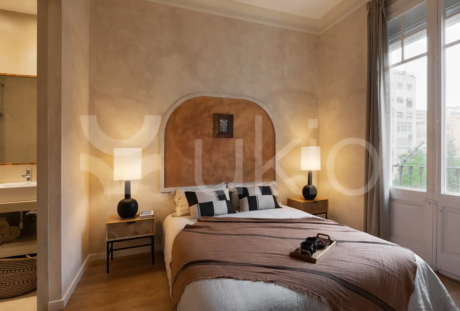 Apartamento con terraza en alquiler en Carrer de París, imagen 3